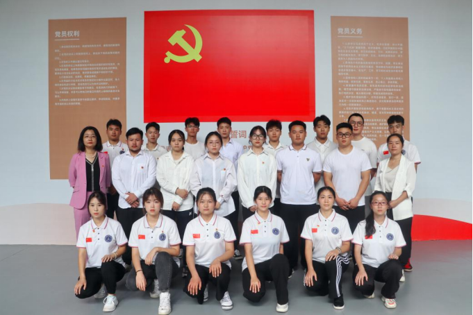 1716476222295231.jpg 1716476095671.jpg