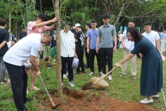 1716996501473943.png 1716996501473943.png