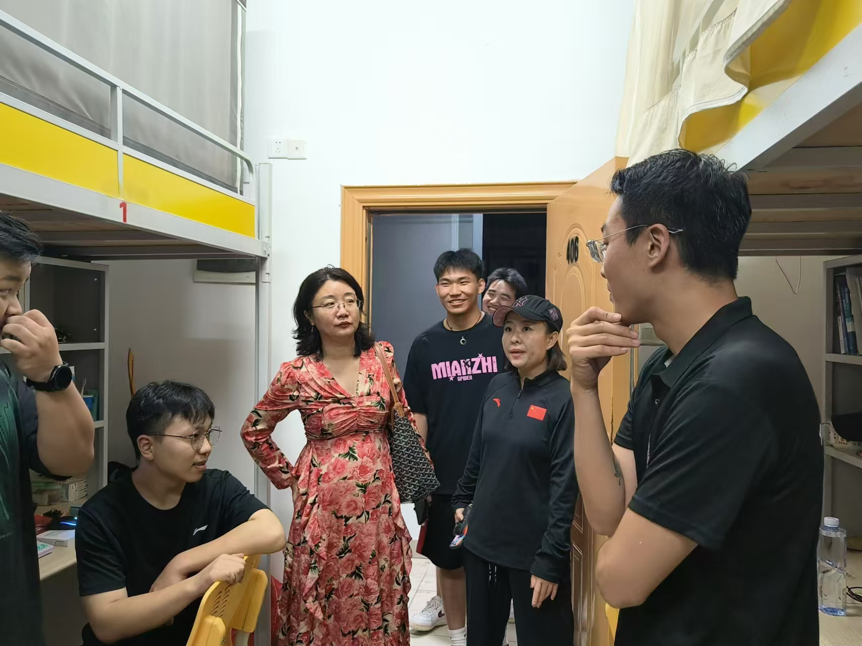 1725879130562554.jpg 1725879130562554.jpg